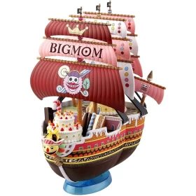 Anime One Piece: Grand Ship Collection Queen Mama Chanter Model Kit